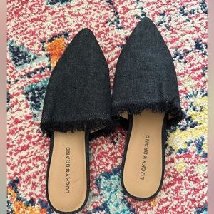 Lucky Brand dressy mule with fringe detail, NWOT.